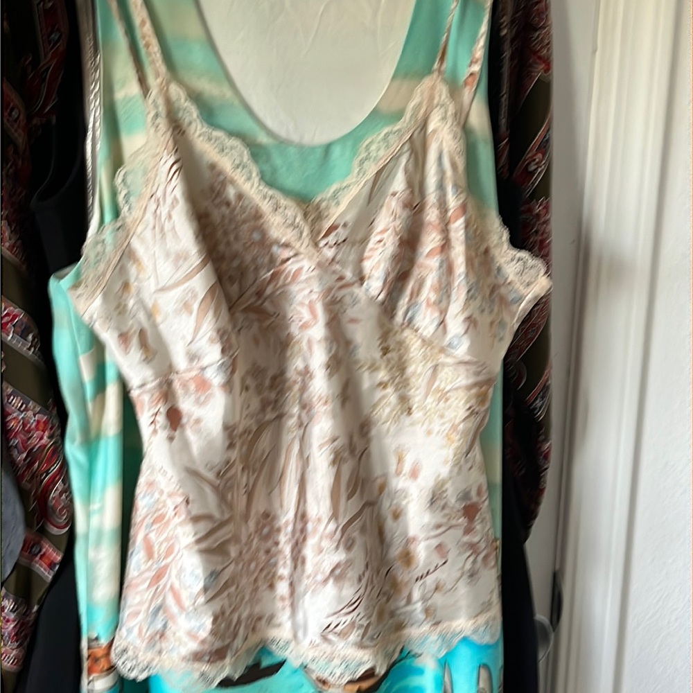 Rare chemise Beautiful silky soft vintage botanical print camisole cami tank